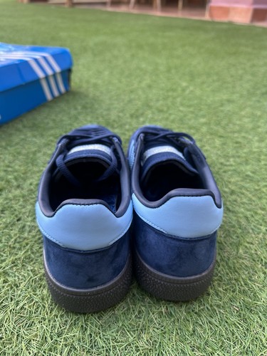 Adidas spezial